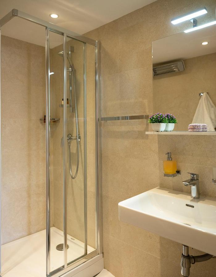 Imperia - Chic! Place With Balcony دوبروفينك المظهر الخارجي الصورة